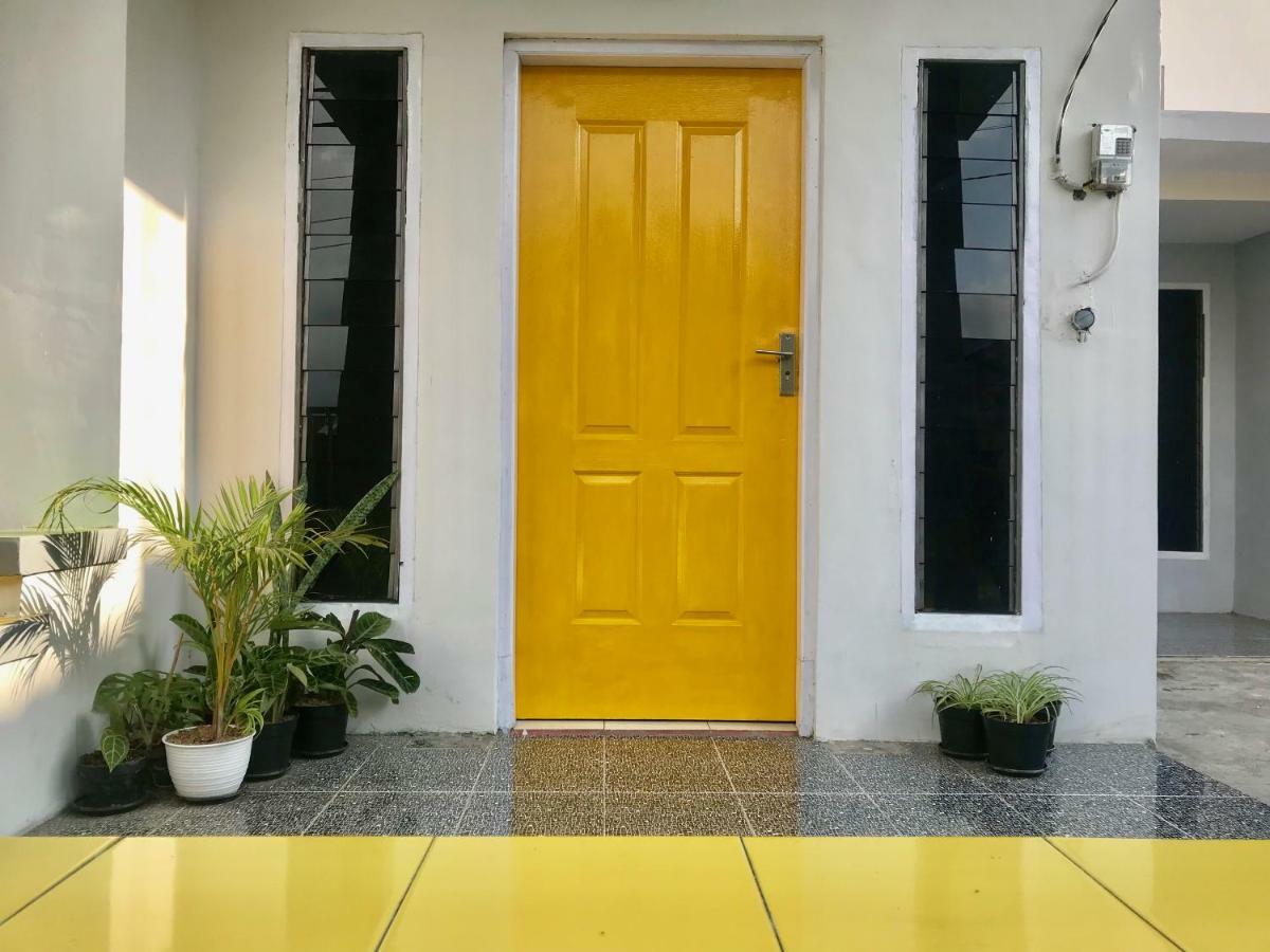 Villa Batu Keluarga Nn エクステリア 写真