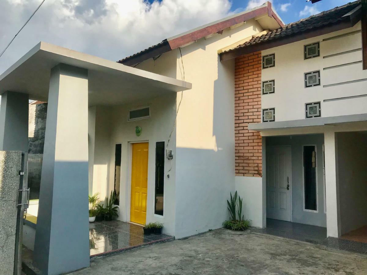 Villa Batu Keluarga Nn エクステリア 写真